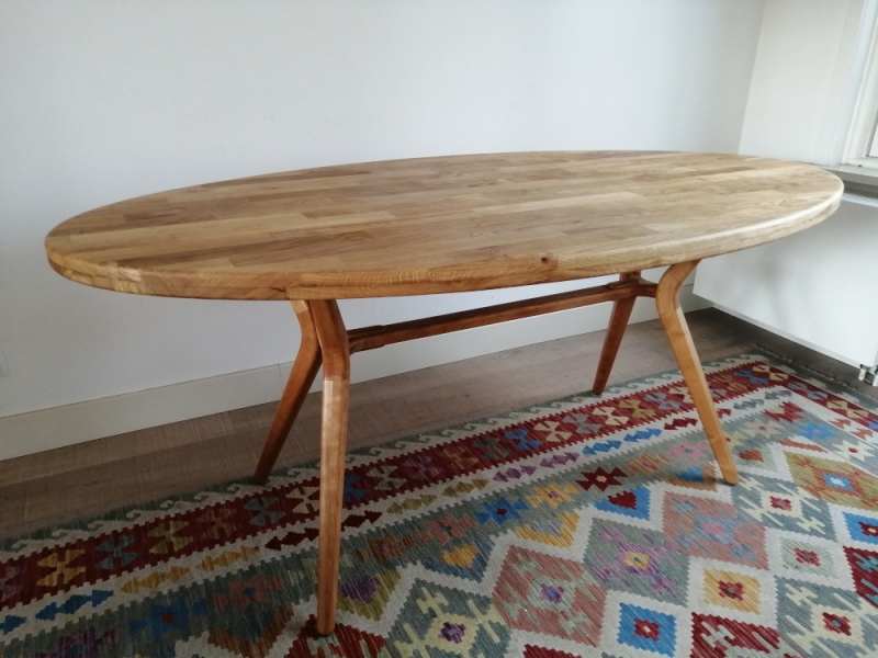 eettafel-ovaal-6